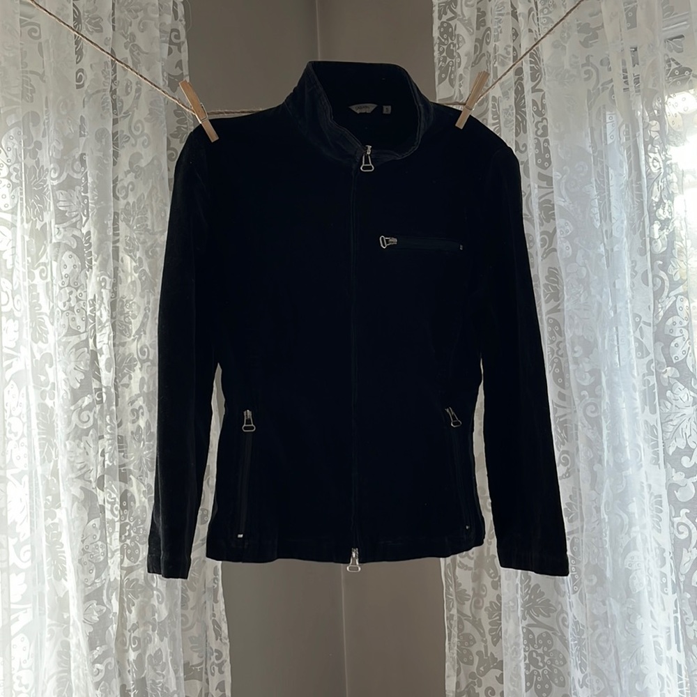 Black Jacket